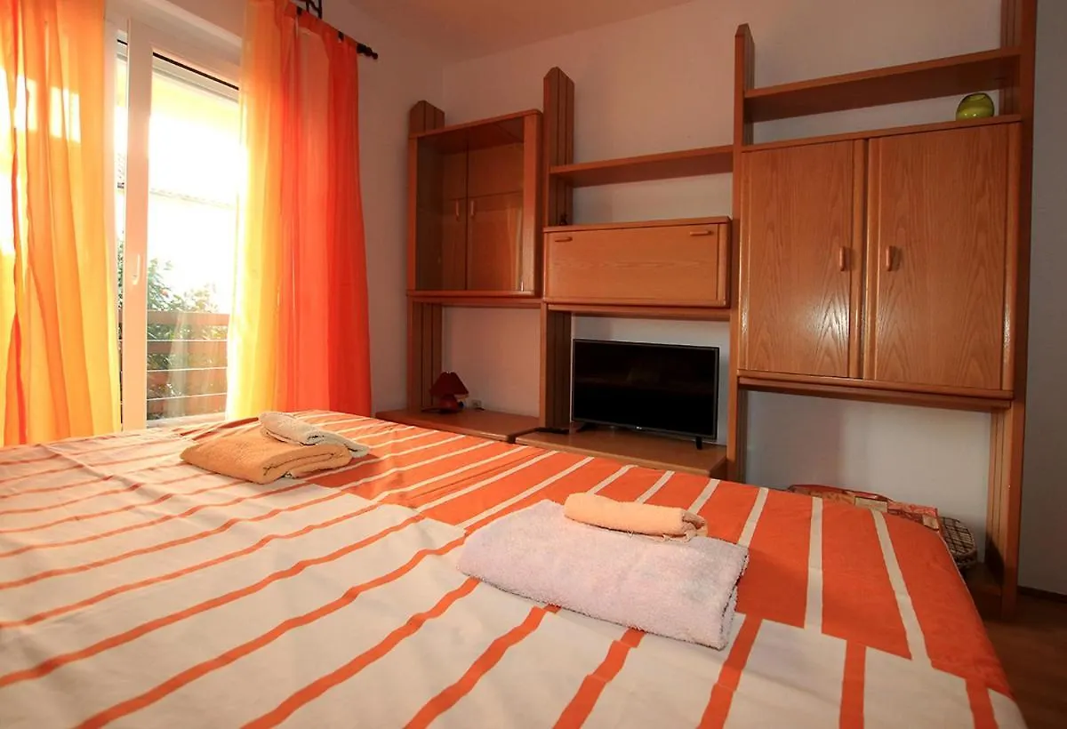 Apartments Branka Medulin