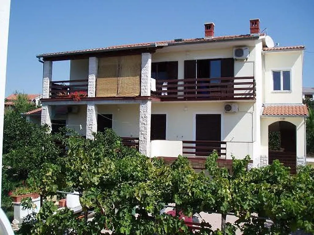 Apartments Branka Medulin